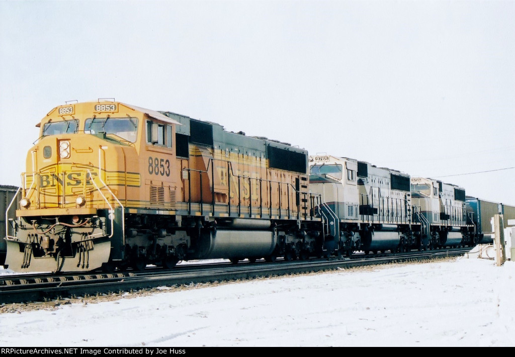 BNSF 8853 East